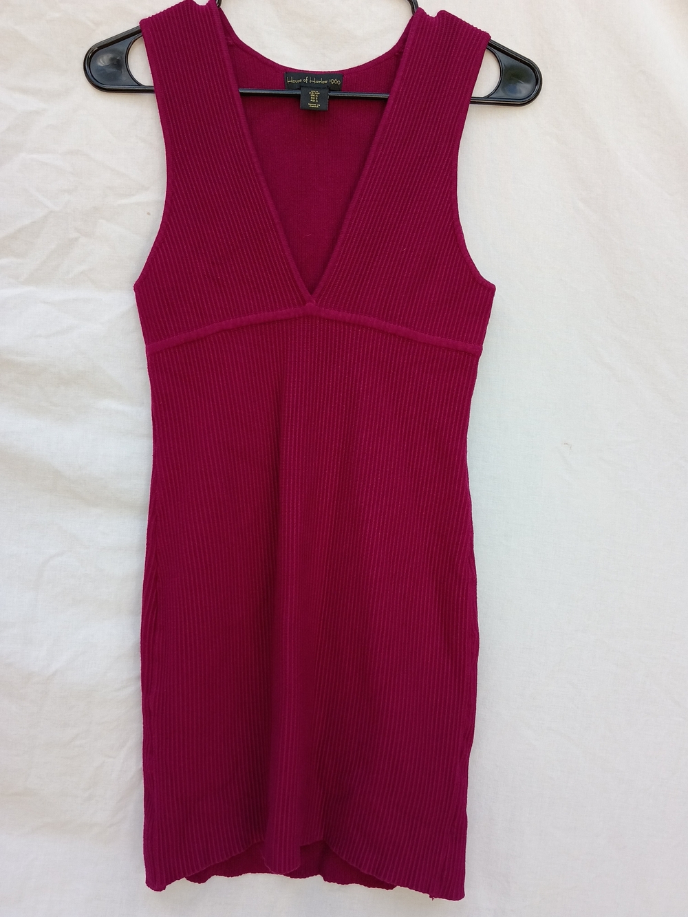 House of Harlow 1960 Fuchsia Sleeveless Ribbed V‑Neck Midi Sweater Dress Size Sm